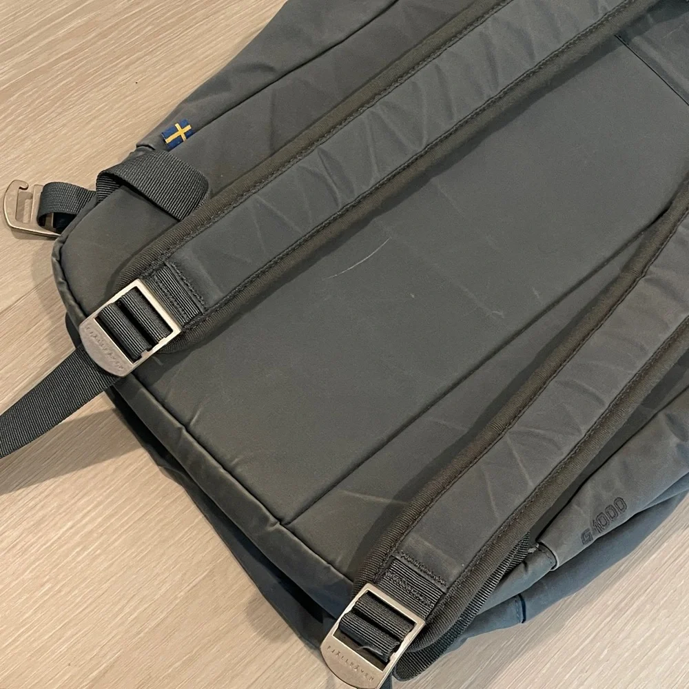 Fjällräven Kånken Rolltop Backpack Dark Gray EUC